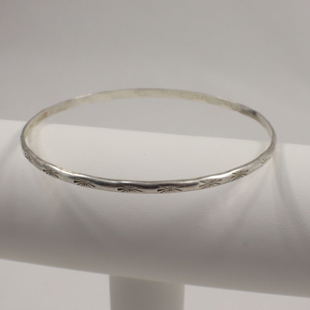 VTG 925 Sterling Silver Bracelet 8in Starburst Etched Bangle Taxco Mexico 3mm 6g